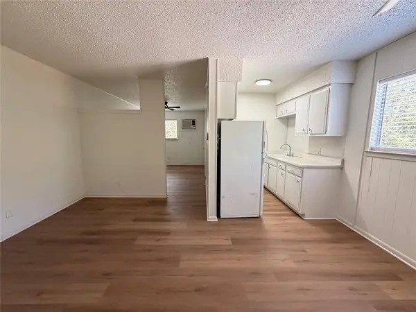 4712 Depew Ave #204, Austin, TX 78751