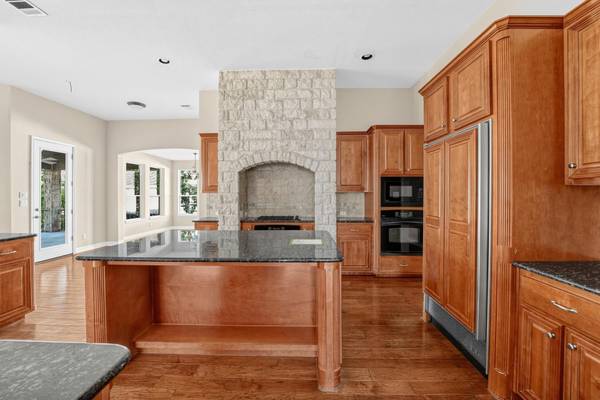 14905 Spillman Ranch LOOP, Austin, TX 78738