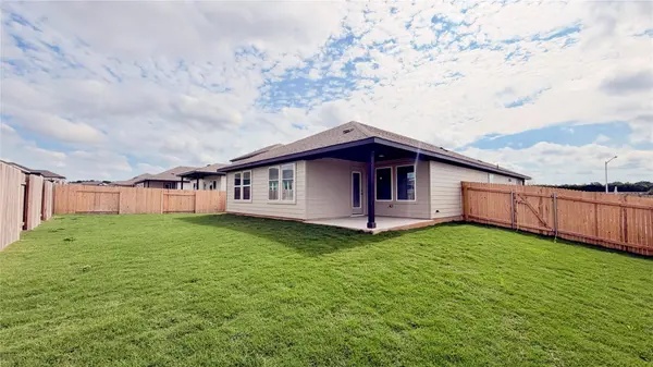 300 Wheel Horse RD, Burnet, TX 78611