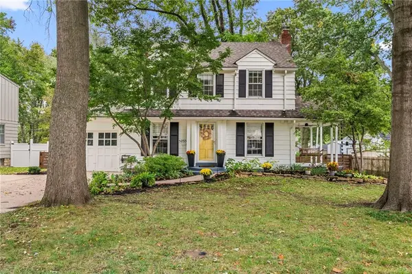 5233 Nall AVE, Roeland Park, KS 66202