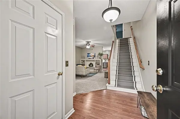 7313 McCoy ST, Shawnee, KS 66227