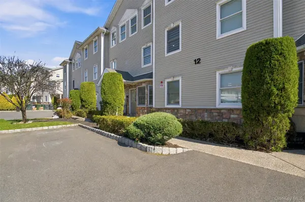 12 Widman CT #201, Spring Valley, NY 10977