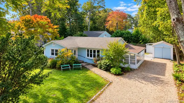 430 Grove RD, Southold, NY 11971