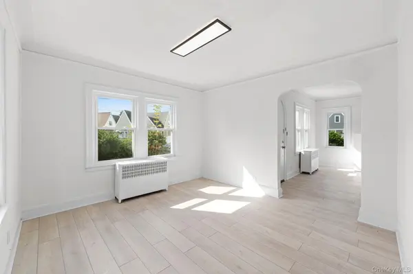 2 Fordham Place, Hempstead, NY 11550