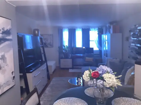 84-20 153rd AVE #6G, Howard Beach, NY 11414