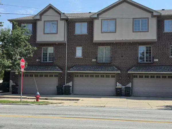 4303 EBERLY AVE #4303, Brookfield, IL 60513