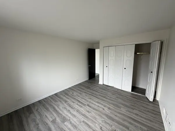 2300 N Harlem AVE #603, Elmwood Park, IL 60707