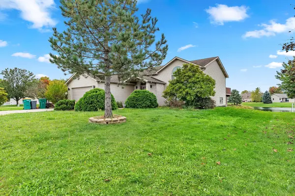 8801 Buckridge TRL, Cedar Lake, IN 46303