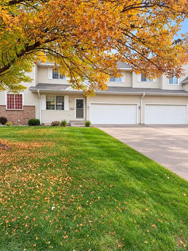 8923 Olive LN N, Maple Grove, MN 55311