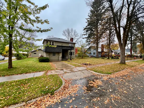 218 8th AVE, Bovey, MN 55709