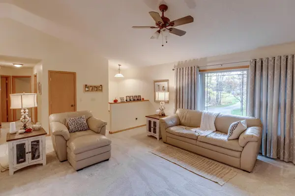 7141 Stone RDG, Brainerd, MN 56401