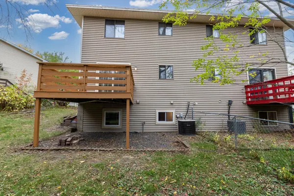 326 Morningside CIR, Saint Paul, MN 55119