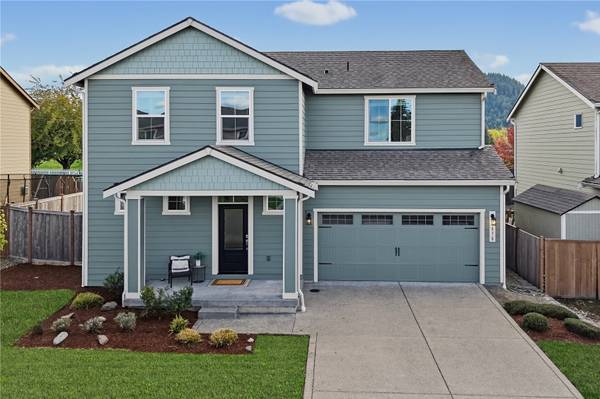 878 Riley DR E, Enumclaw, WA 98022