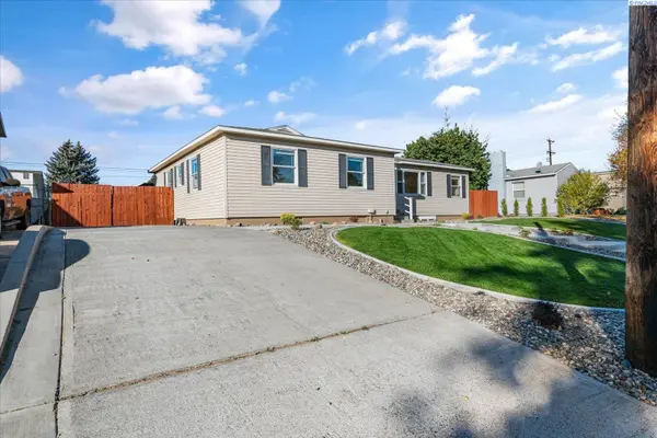 1611 Judson Ave, Richland, WA 99354