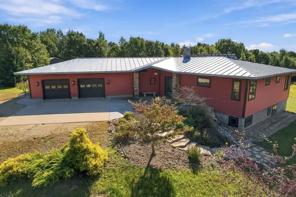 W7429 AKRON DR, Wild Rose, WI 54984