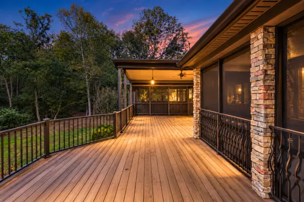1503 Candlelit Cv, Mount Juliet, TN 37122