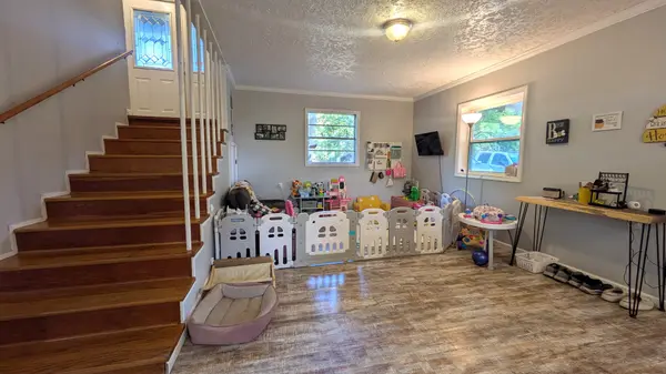 117 Flower Ln, Paris, TN 38242