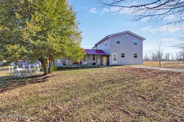 5889 Newton Rd, Crossville, TN 38572