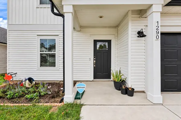 1290 Bluffton Cir, Clarksville, TN 37043