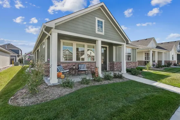 313 W Boxthorn Dr, Andover, KS 67002