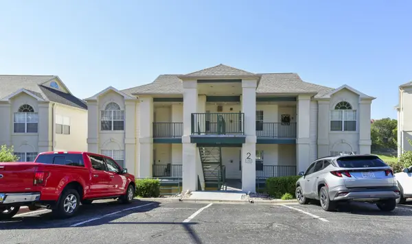 351 S Wildwood DR #6, Branson, MO 65616