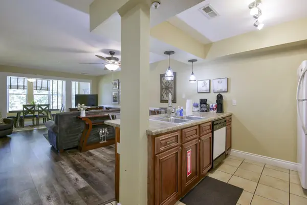 200 Golfview DR #C7, Branson, MO 65616