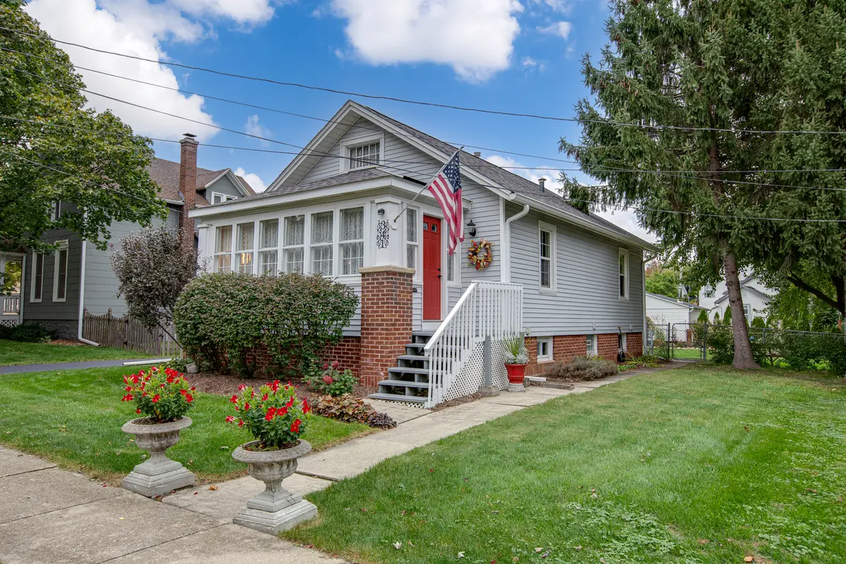 341 Harrison ST, West Chicago, IL 60185