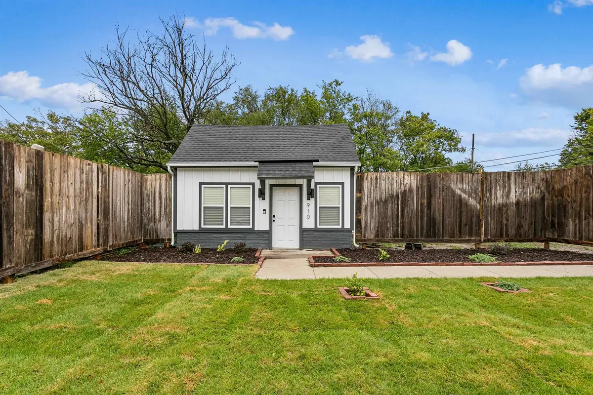 910 E Clark, Wichita, KS 67211