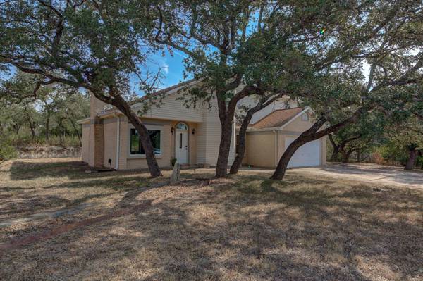 9402 Claxton DR, Austin, TX 78736