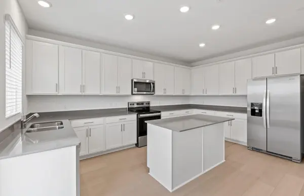 1341 Sky Ridge CT, Belton, TX 76513