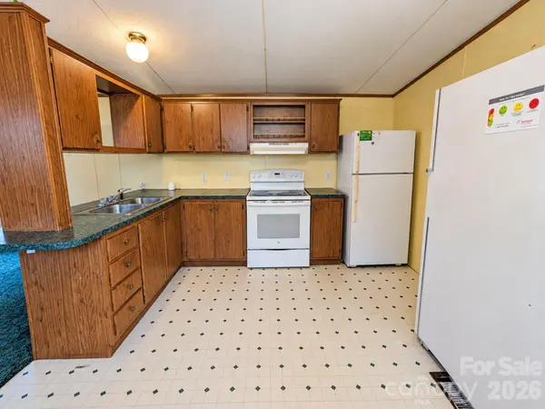5954 Oakridge RD, Clover, SC 29710