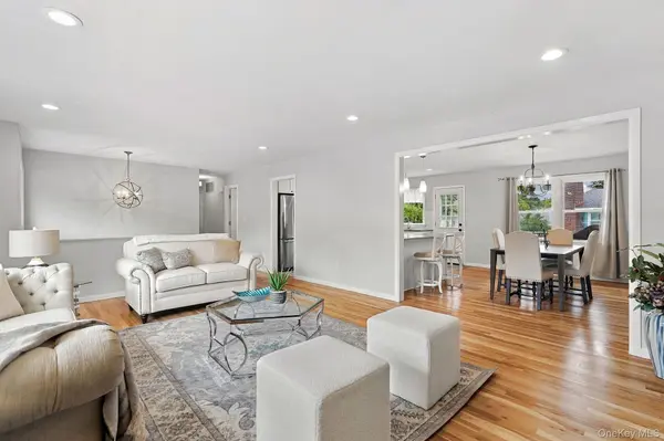 7 Frost LN, Hartsdale, NY 10530