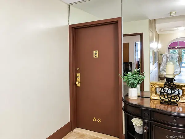 874 W Broadway #A3, Woodmere, NY 11598