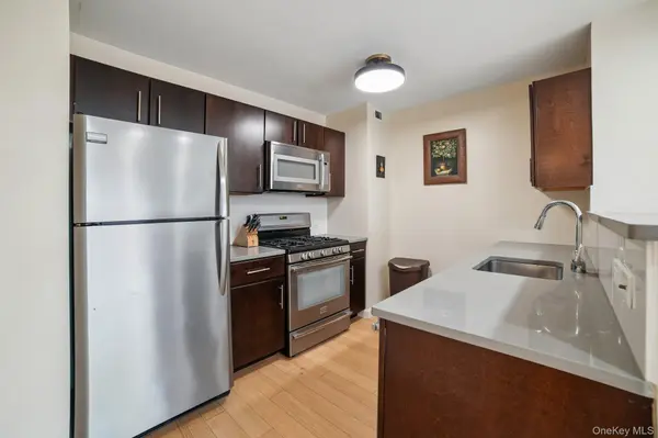 535 W 52nd Street #8D, New York (manhattan), NY 10019