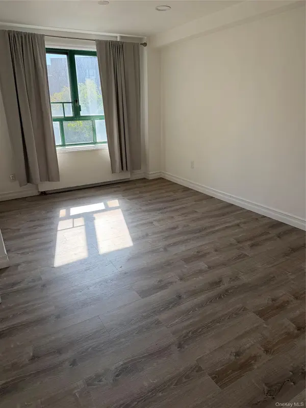 1514 Metropolitan AVE #6E, Bronx, NY 10462