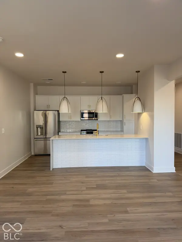 925 Veterans WAY #307, Carmel, IN 46032