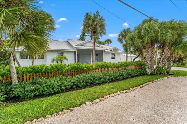4095 N BEACH RD, Englewood, FL 34223