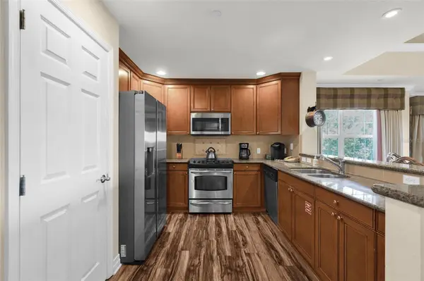 7600 CABANA CT #301, Kissimmee, FL 34747