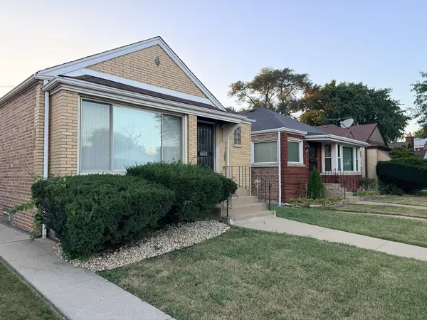 8632 S Jeffery BLVD, Chicago, IL 60617