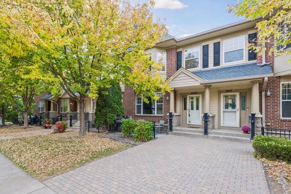 8409 Townsend DR, Eden Prairie, MN 55344