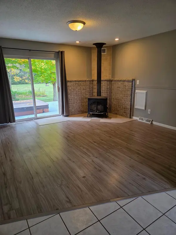 1890 22 5/8 ST, Rice Lake, WI 54868