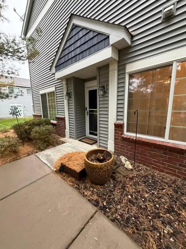 6886 139th LN NW #8, Ramsey, MN 55303
