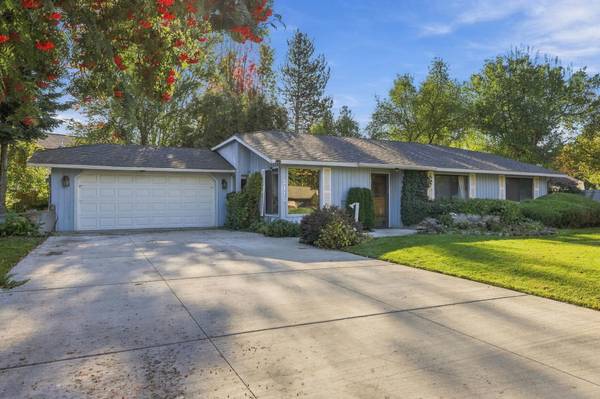 2110 E 56th Ct, Spokane, WA 99223