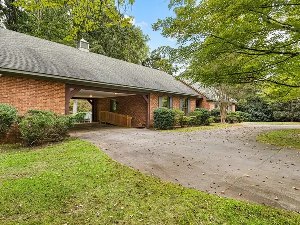 526 Audubon DR, Spartanburg, SC 29302