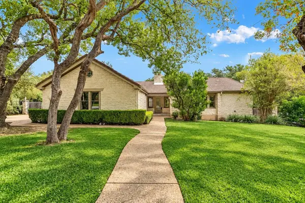 104 Indian Bend DR, Lakeway, TX 78734