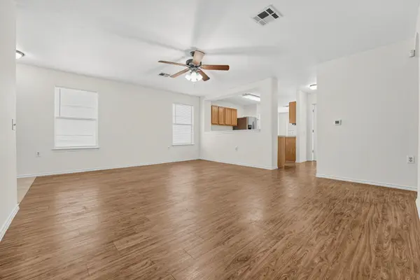7417 Cayenne LN, Austin, TX 78741