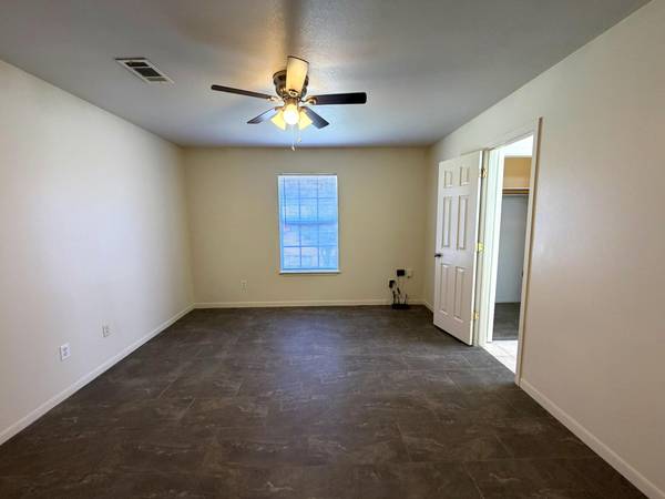 8701 N Highway 77 #109, Lexington, TX 78947
