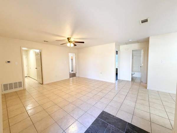 8701 N Highway 77 #109, Lexington, TX 78947