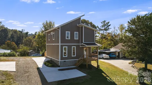 31 Elkwood AVE, Asheville, NC 28804