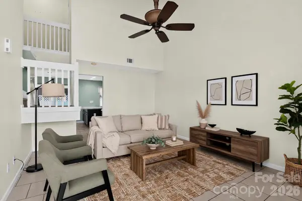 16931 Greenlawn Hills CT, Charlotte, NC 28213